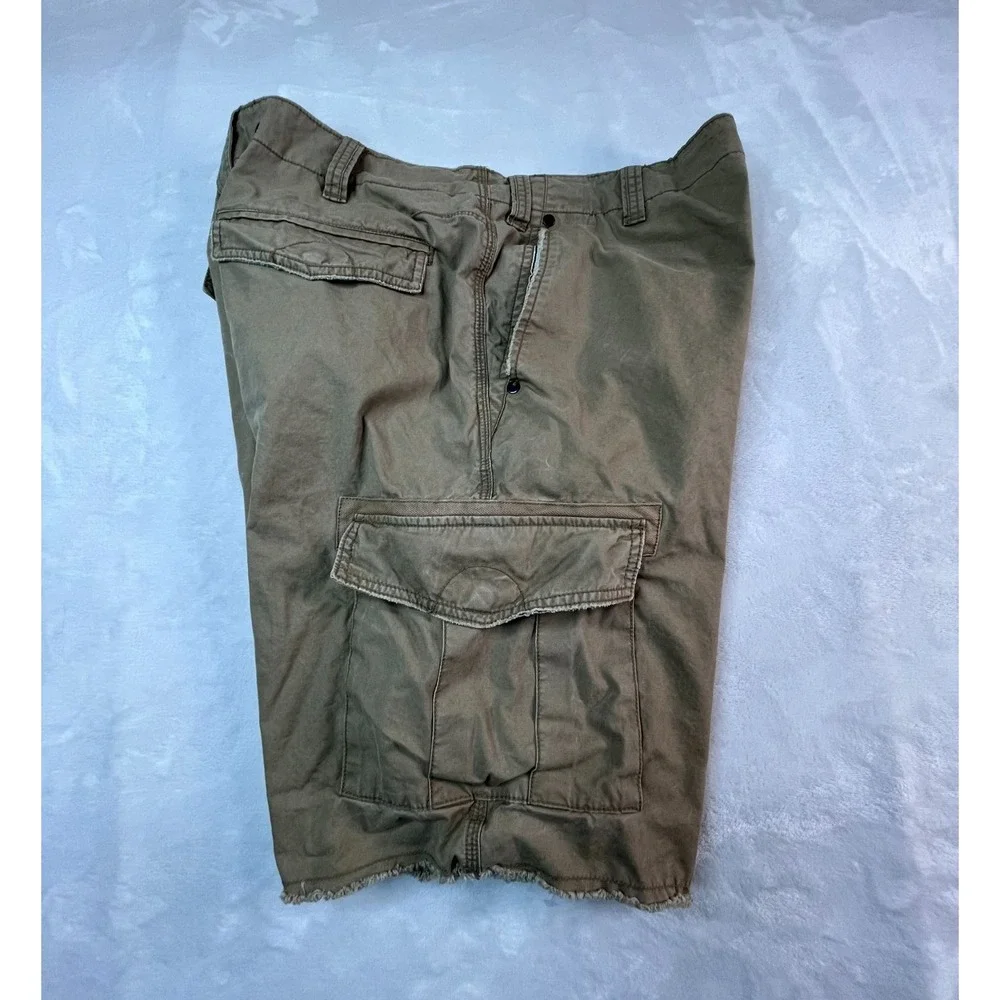 VTG OLD NAVY Mens 34 Shorts Khaki Tan Cargo Pocket Raw‎ Hem 10